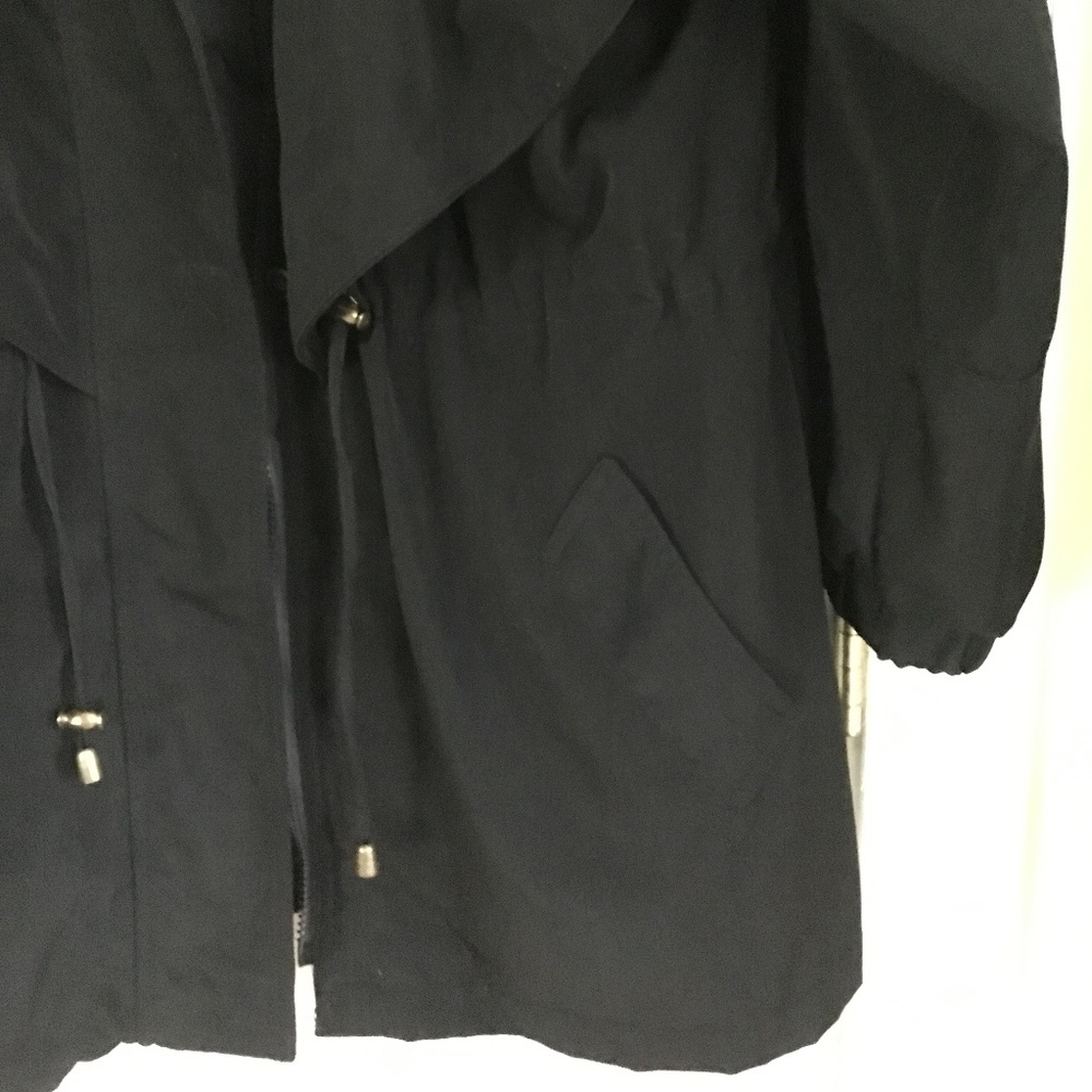 Coat - Picture 3 of 7